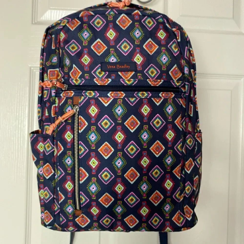 VERA BRADLEY Light Up Small Backpack in Mini Medallions